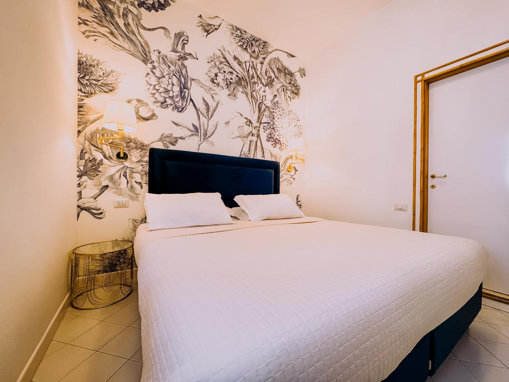 Hotel President - Vintage Hotel In Centro Riccione Exterior photo